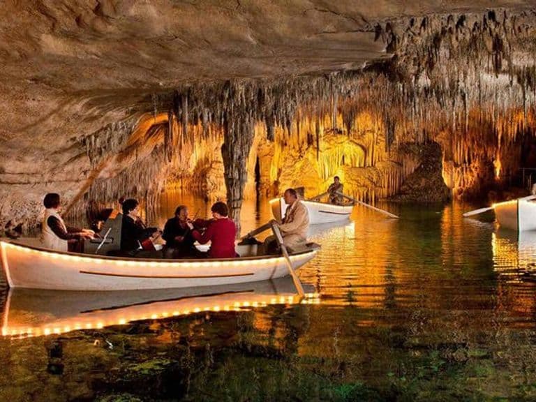 activities-coves-del-drach
