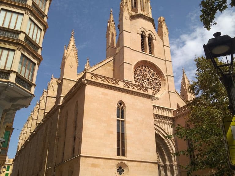 activities-iglesia-de-santa-eulalia