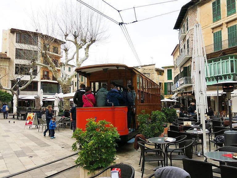 activities-tram-soller-port-de-soller