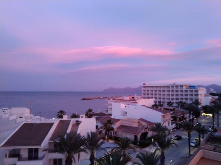 stay-hostal-blanca