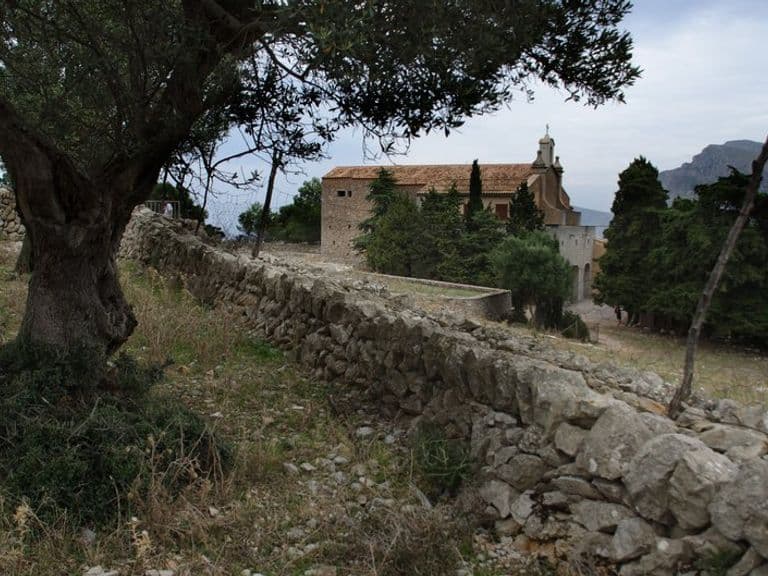 activities-ermita-de-betlem