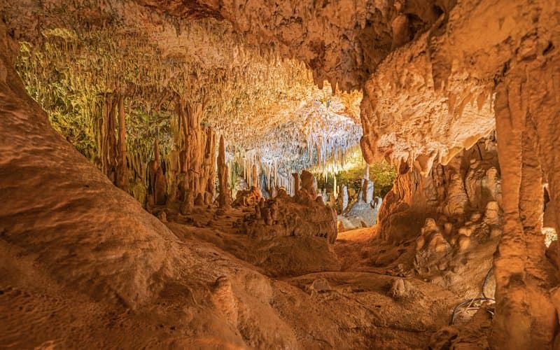 activities-hams-caves